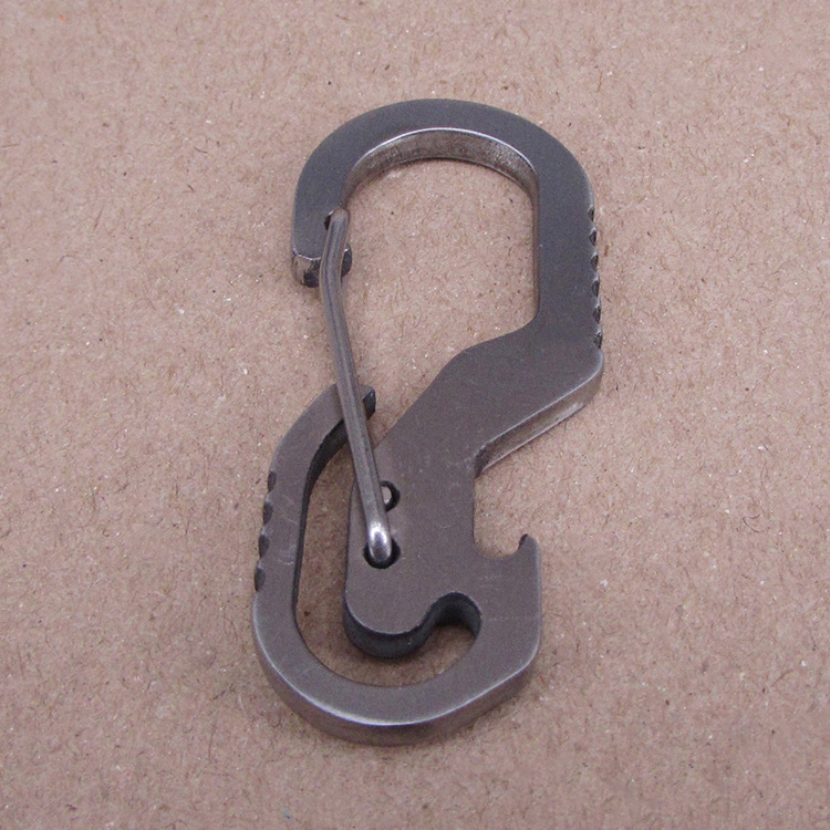 Anti-slip Carabiner